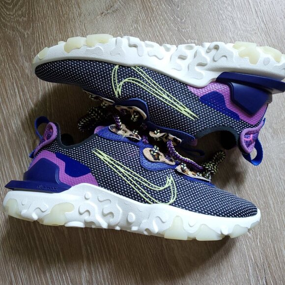 Nike React Vision By You Women's Custom Running Shoes Size 7.5 CT3618 991 - Picture 4 of 13